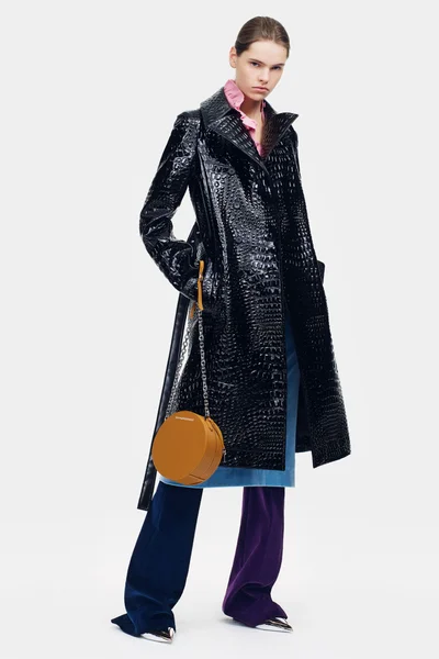 Look 3